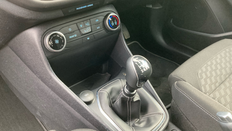 Ford Fiesta 1.0 EcoBoost Titanium 5dr Petrol Hatchback